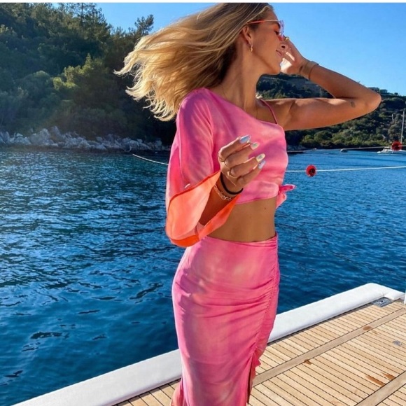 Zara 2 piece asymmetric top & draped skirt matching set NWT Host pick!! - Picture 4 of 11